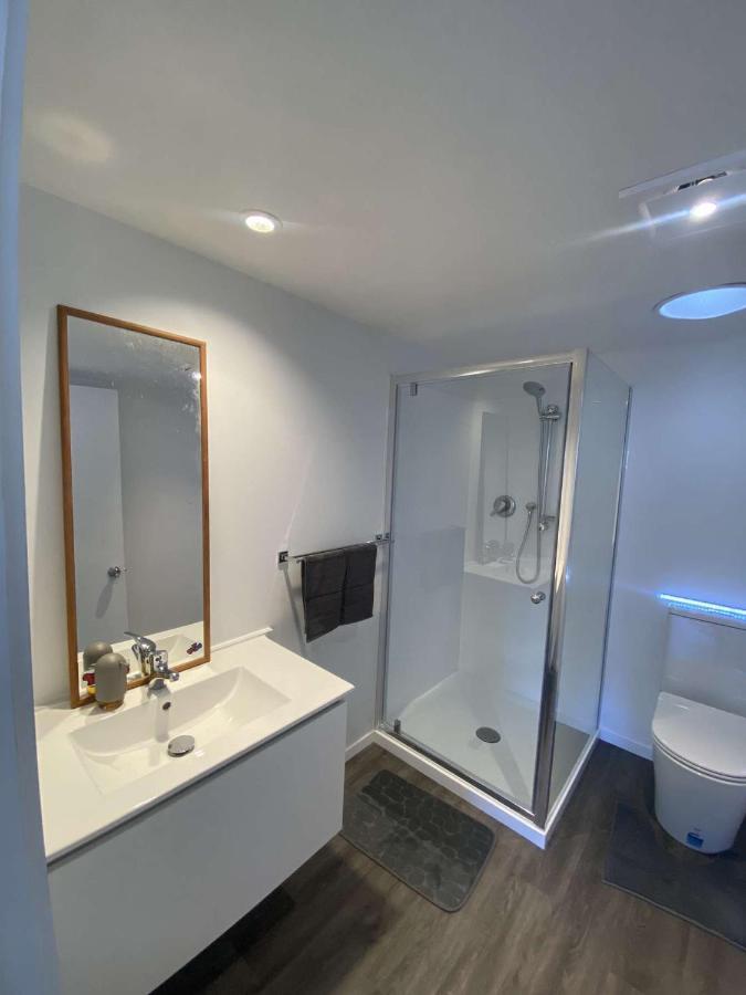 Awa Tui Batch Apartment Бленхайм Екстериор снимка